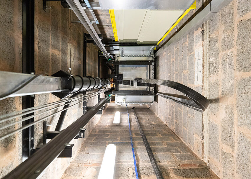 Lift Installation Israel Seiff manchester, hydraulic lift