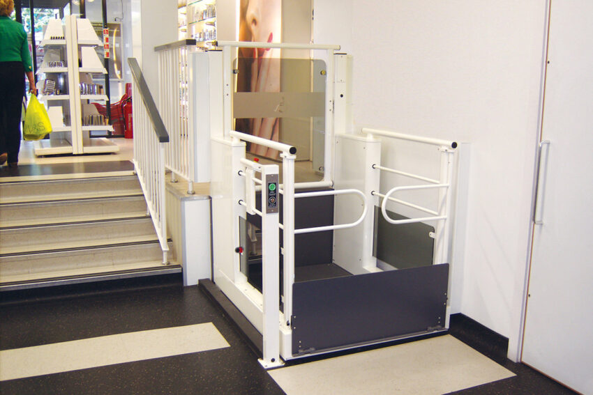 Step Lift installation allowing vertical travel upto 1 meter for wheelcahir users