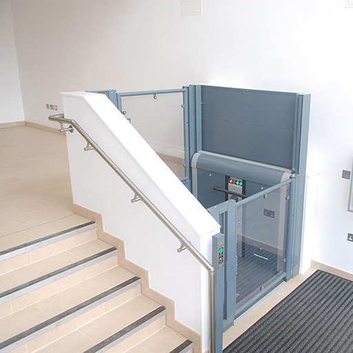 step lift for wheelchair access up low rise steps