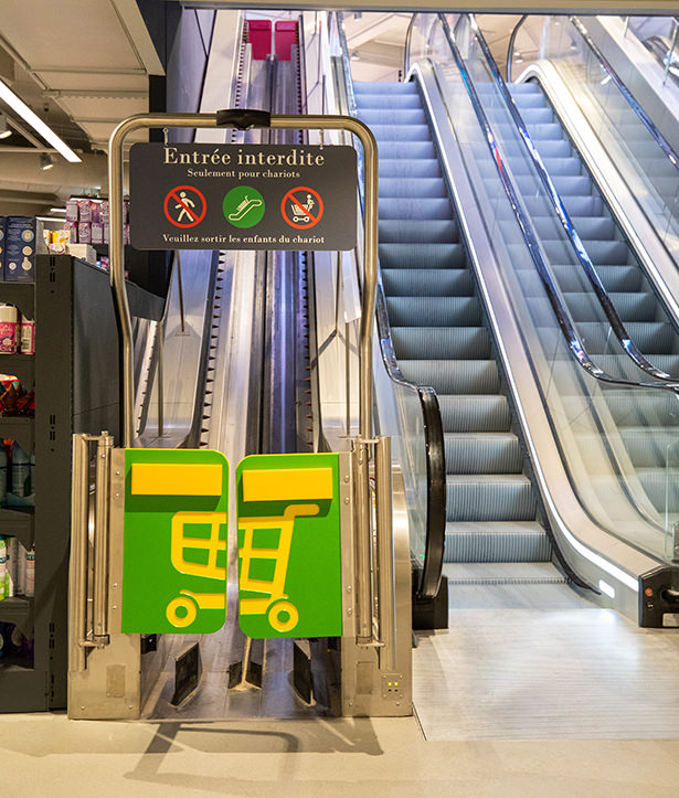 vermaport shopping cart conveyor showing cart entrance