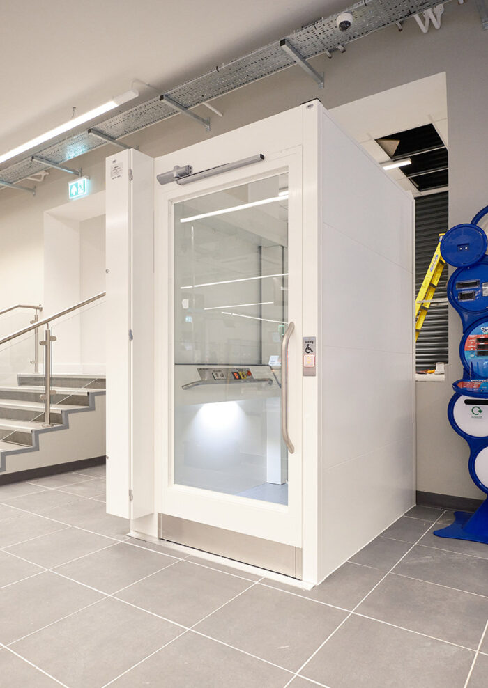 Lift Installation Bath | MV Lifts